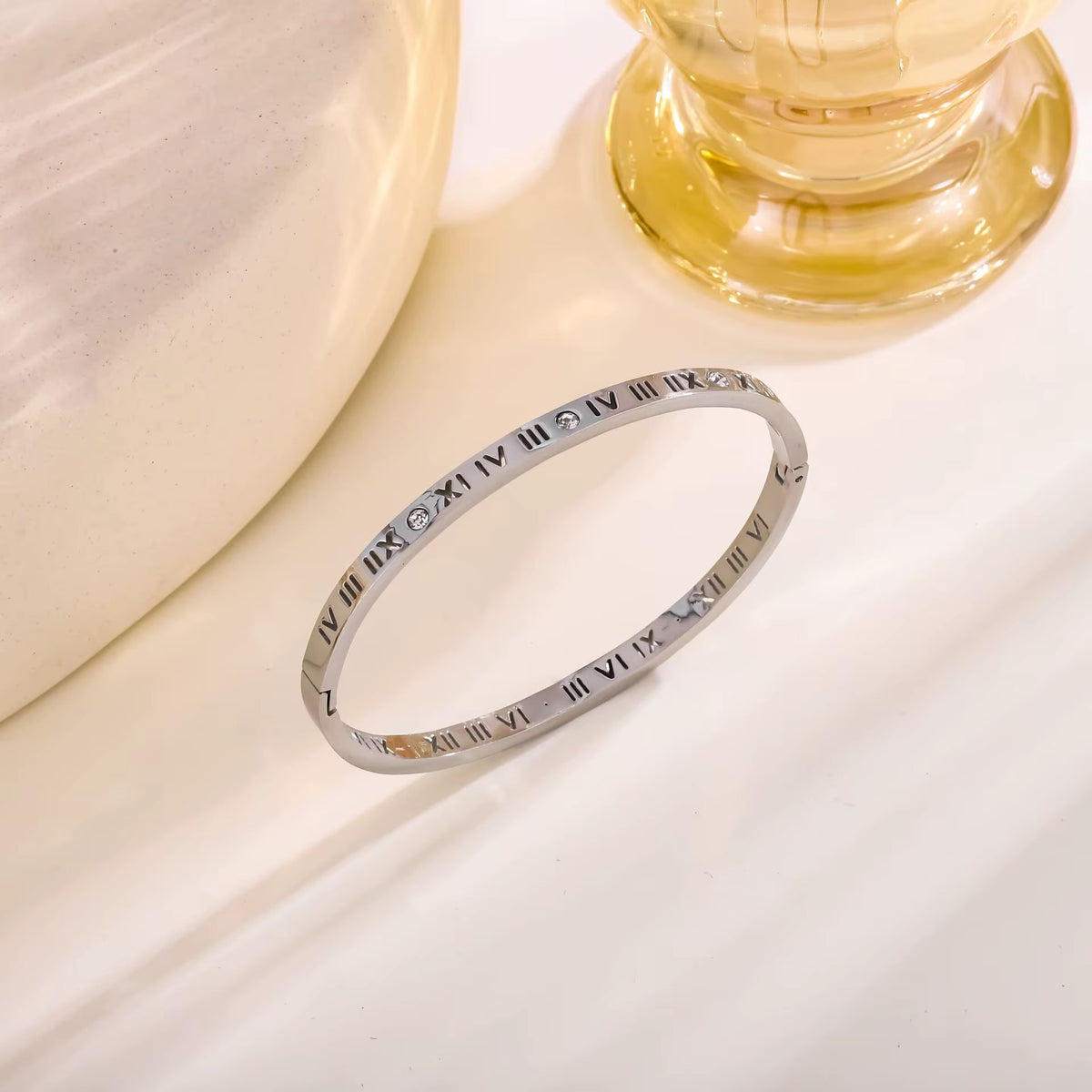 Roman Bangle